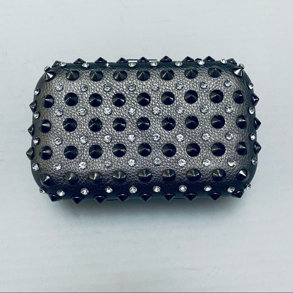 Vintage Womens Stud handbag